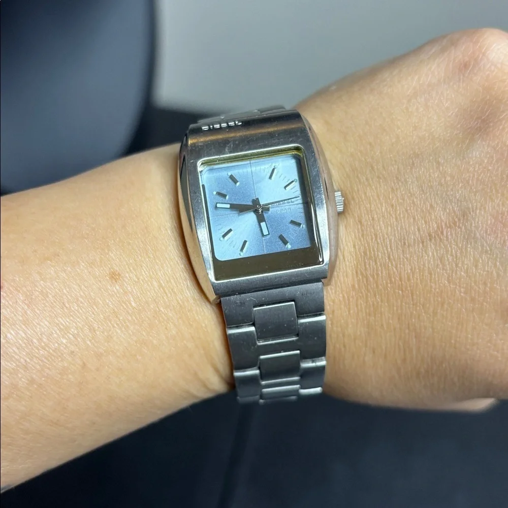 Men's Diesel Silver Watch Blue Face Square Needs Battery